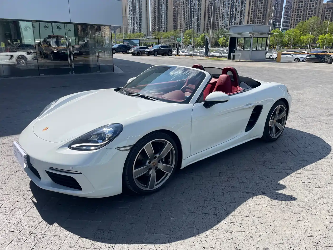 Porsche 718 2023 Boxster Style Edition 2.0T фото 9