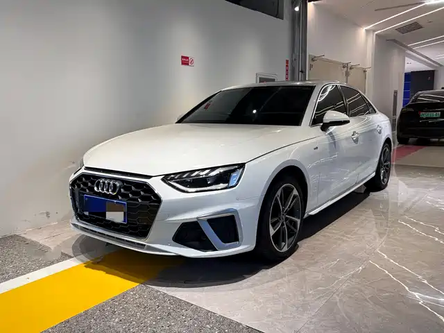 Audi A4L 2022