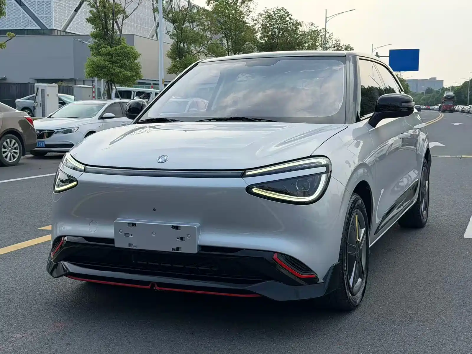 صورة 1 - Dongfeng Yipai Nano 01
