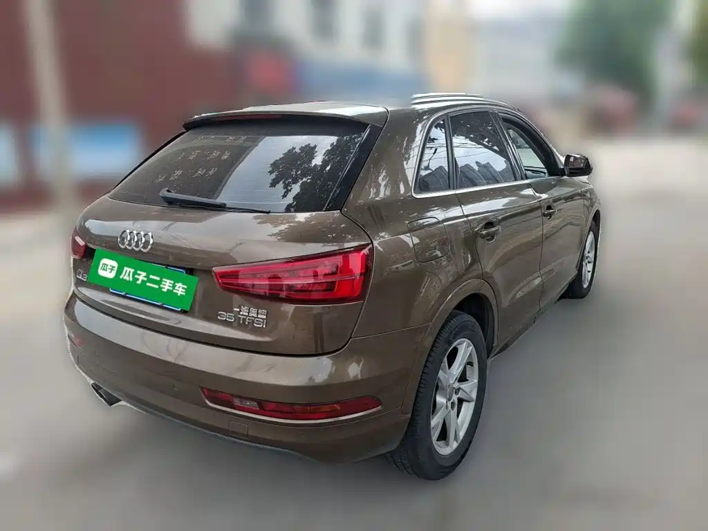 Фото 5 - Audi Q3