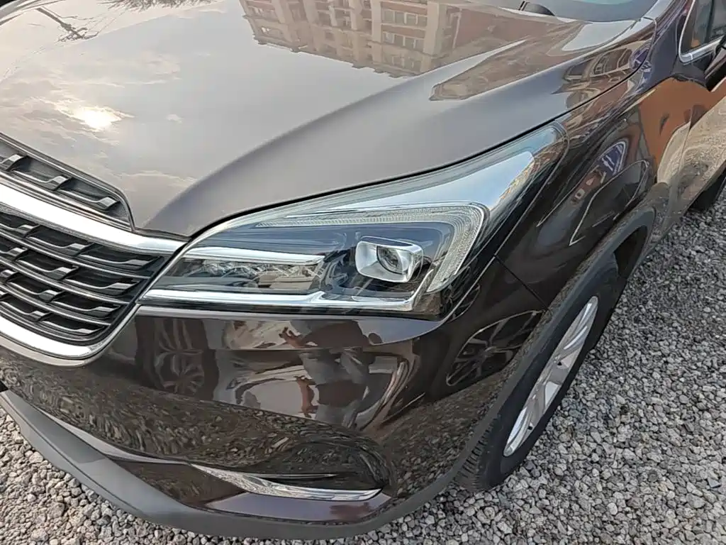 Photo 24 - Buick Envision Plus