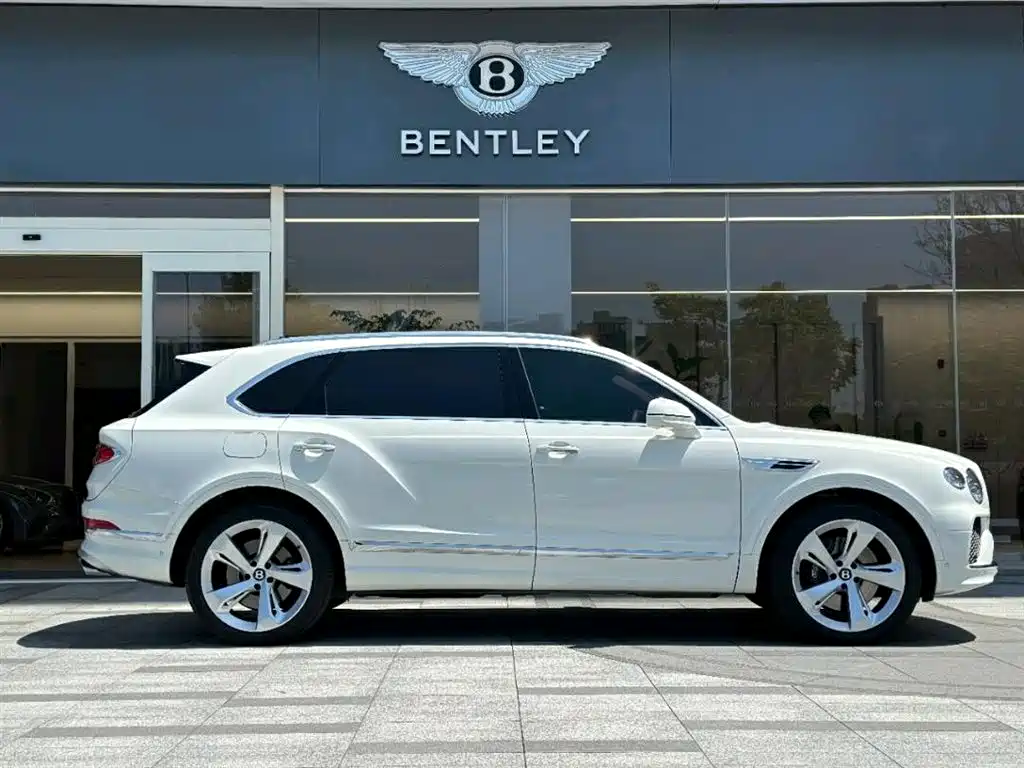 Bentley Bentayga 2024 2023 4.0T V8 Elegance Edition