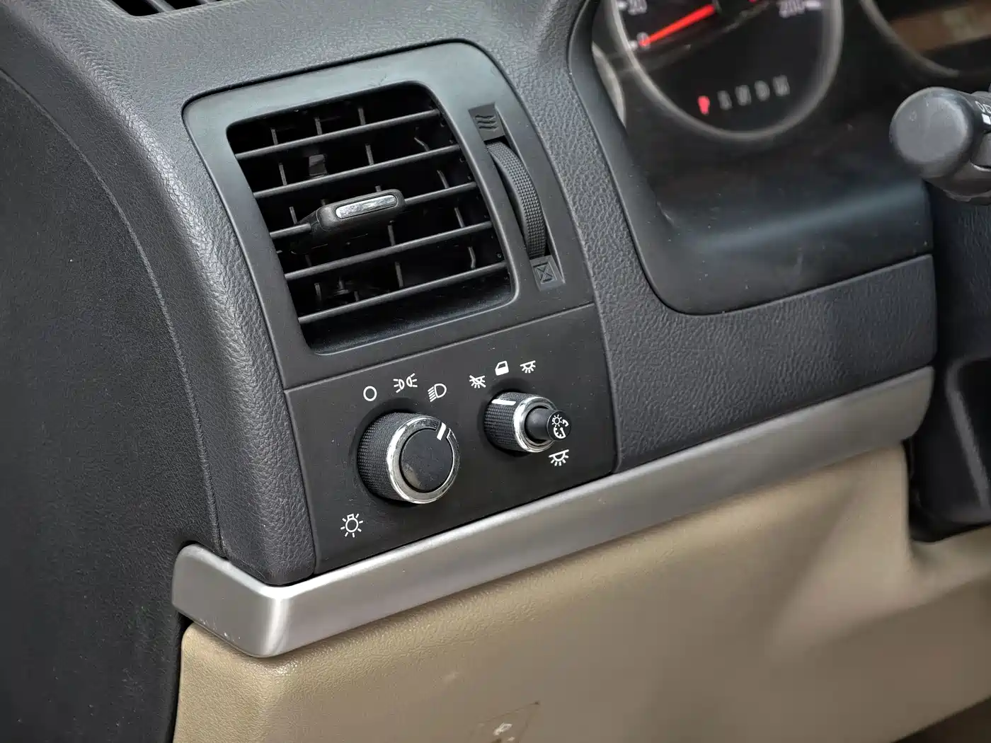 Фото 20 - Buick GL8