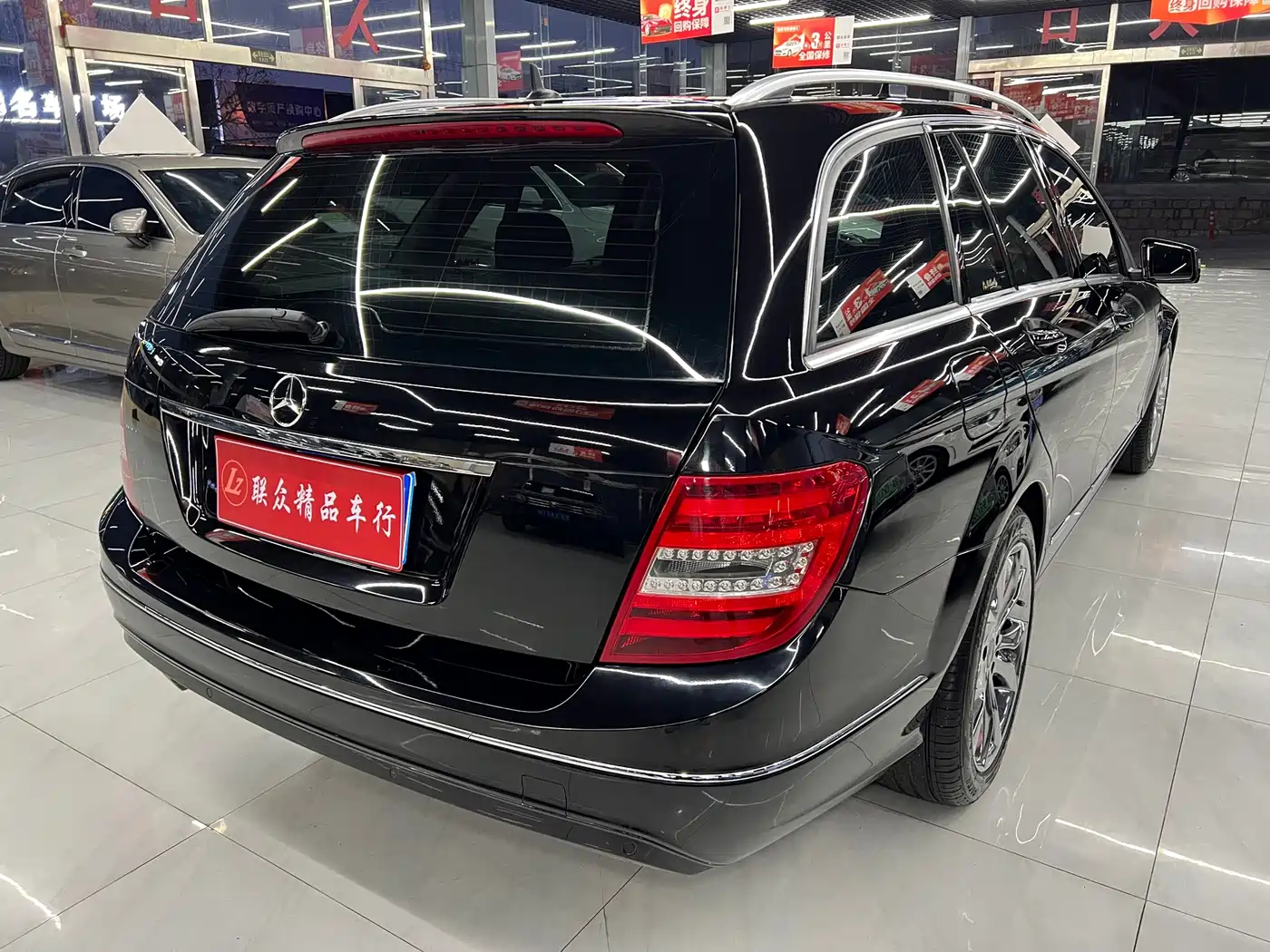 Mercedes-Benz C-Class (Import) 2011 C 200 Fashion Wagon Edition фото 4