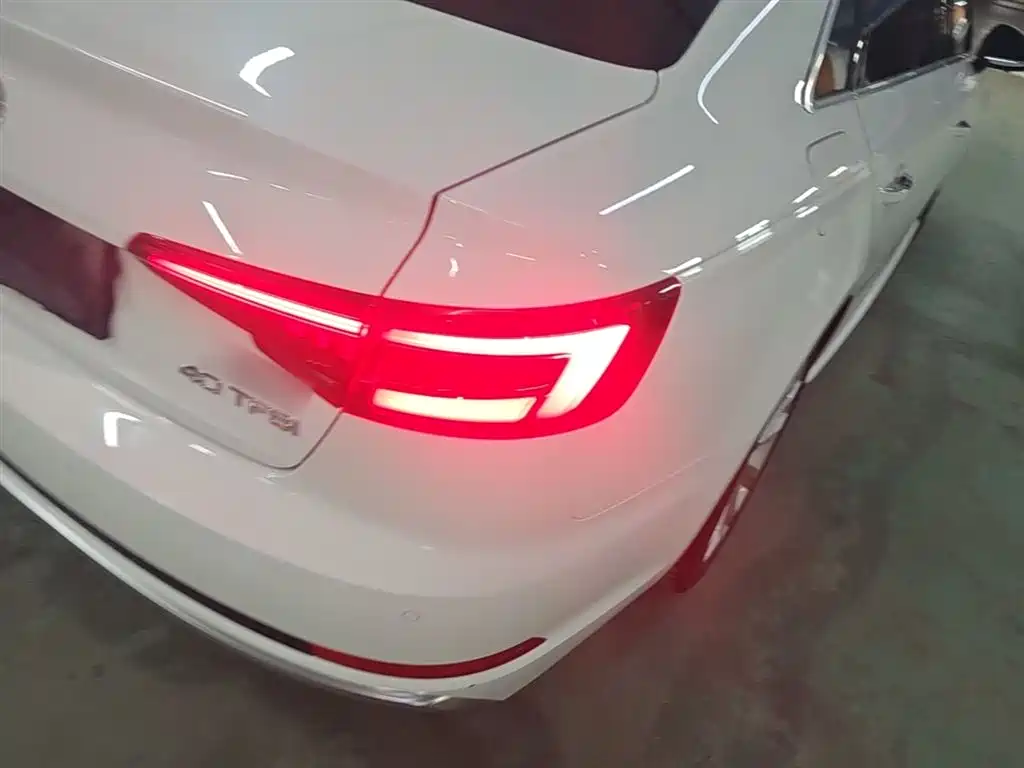 Audi A4L 2019 40 TFSI Fashion (China VI) фото 8