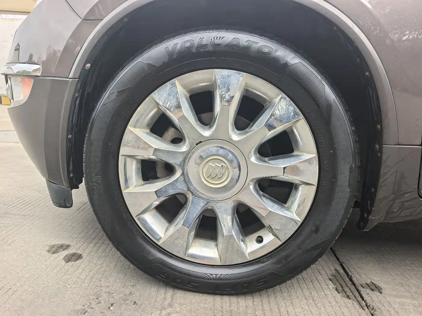 Buick Enclave 2013 3.6L AWD Flagship Edition фото 9
