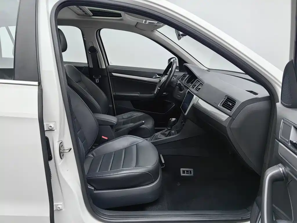 Volkswagen Lavida Tour 2018 2017 230TSI DSG Comfort Edition