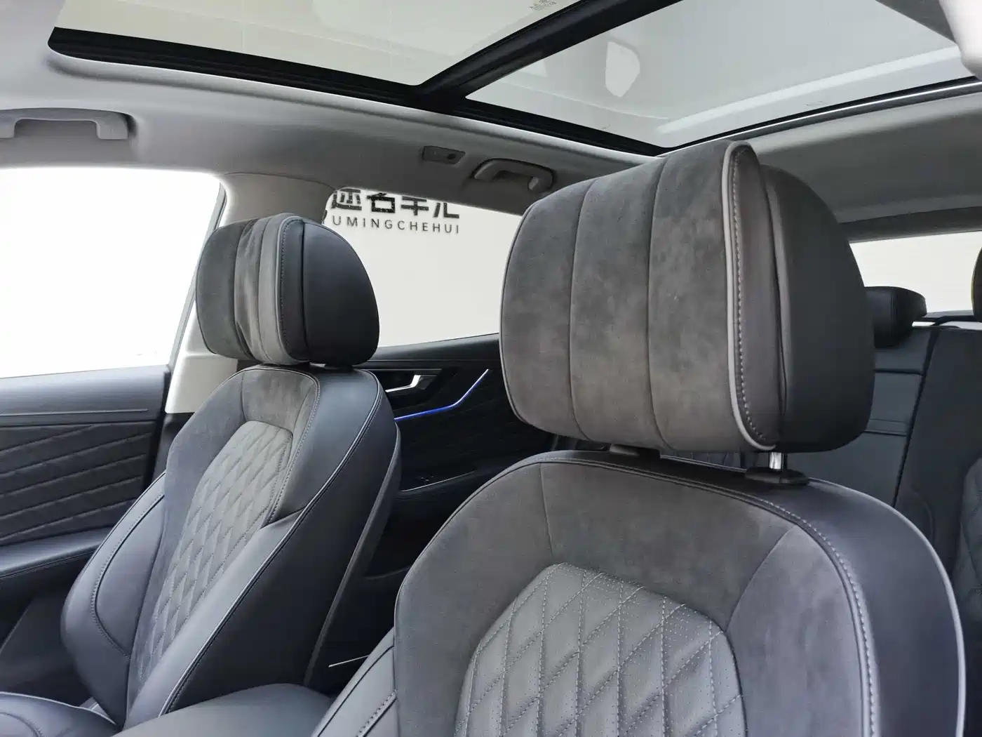 Hongqi HS5 2019 2.0T Intelligent Connected Flagship Edition фото 9
