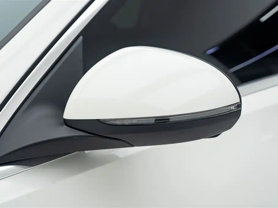 Mercedes-Benz C-Class 2024 Facelift C 260 L Sport фото 24