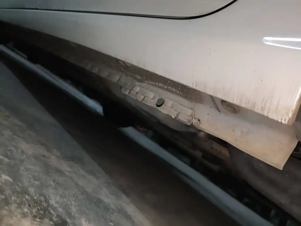 Dongfeng Aeolus Yixuan MAX 2022 2021 1.5T Super Cool Dad Edition