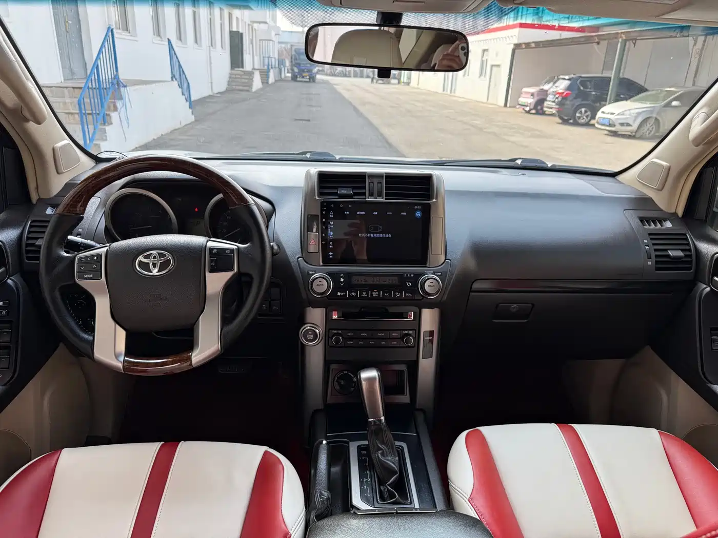 Toyota Prado (Import) 2010 2.7L Automatic Standard фото 18