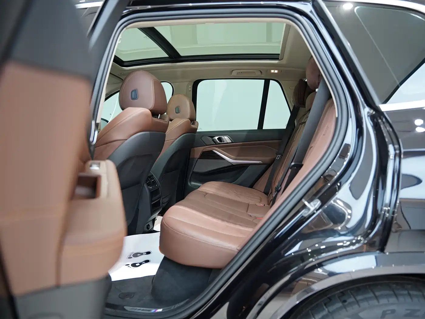BMW X5 (Import) 2020 xDrive30i M Sport Package фото 20