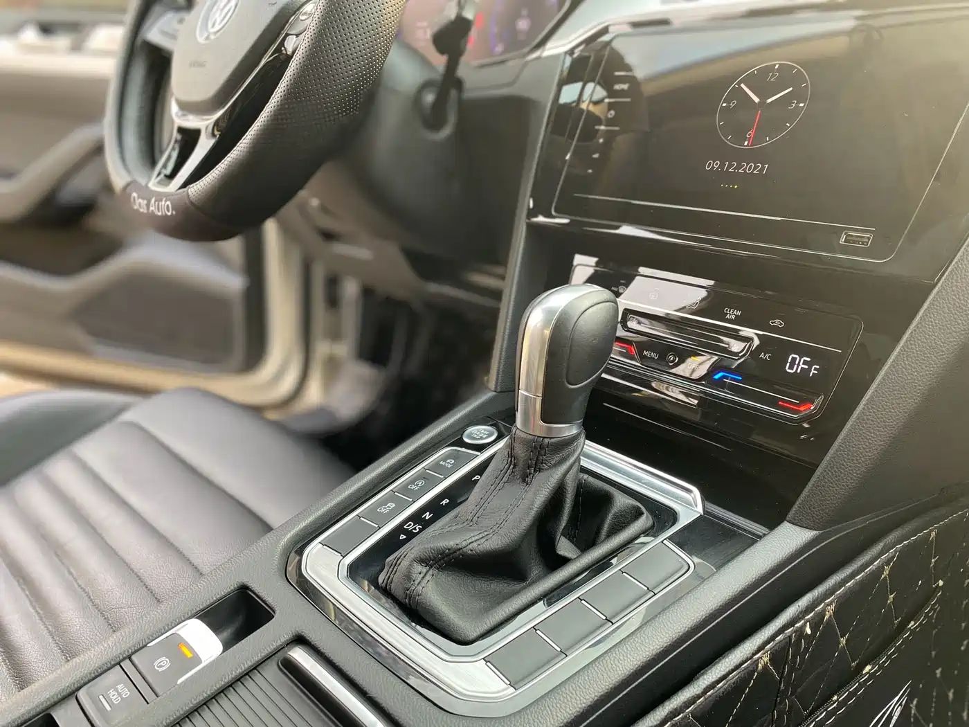 Volkswagen Magotan 2018 280TSI DSG Leading фото 14