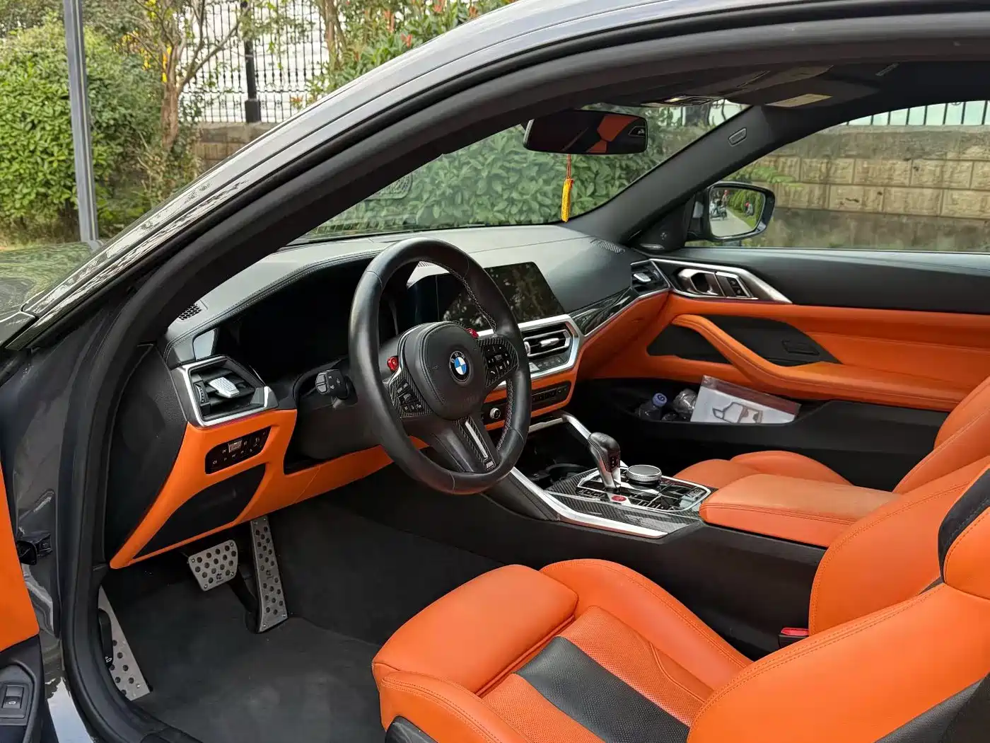 Photo 3 - BMW M4