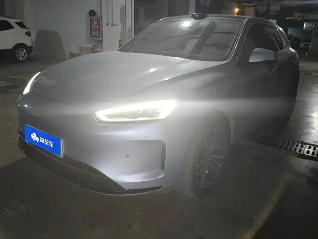 AITO Wenjie AITO M5 2024