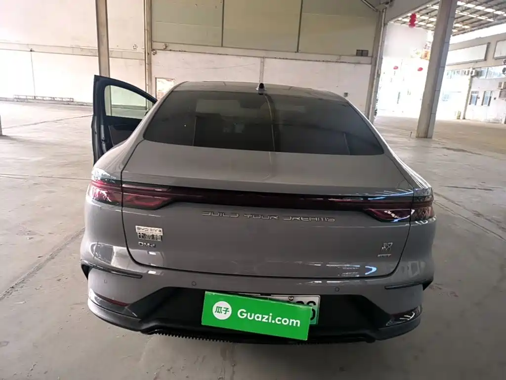 BYD Han 2025 2025 DM-i Smart Driving Edition 125KM LiDAR Flagship