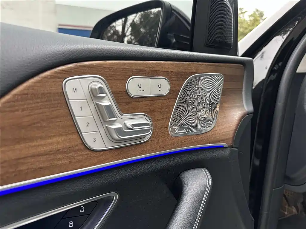 Mercedes-Benz GLE 2024 GLE 450 4MATIC Fashion фото 9