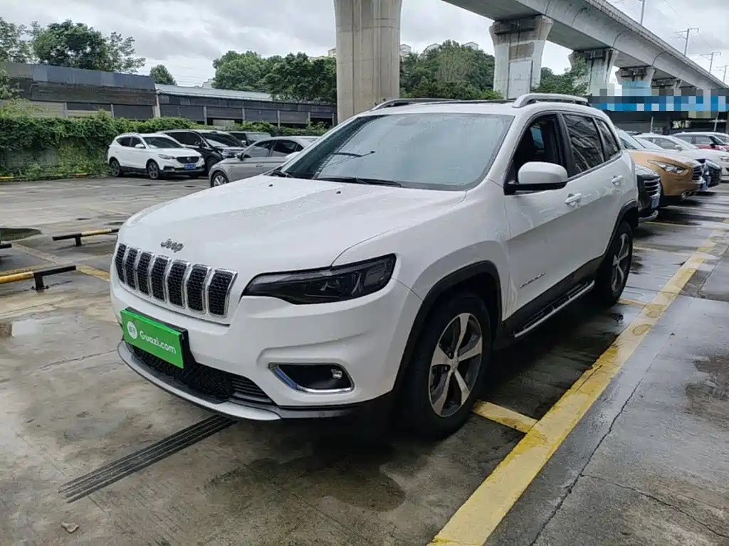 Jeep Cherokee 2021 2020 2.0T 2WD Leading Edition
