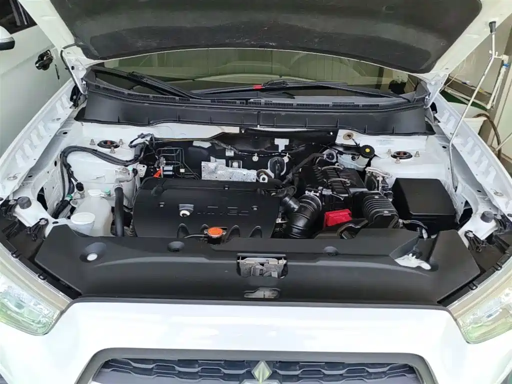 Mitsubishi ASX 2013 2.0L CVT 2WD Elite фото 20