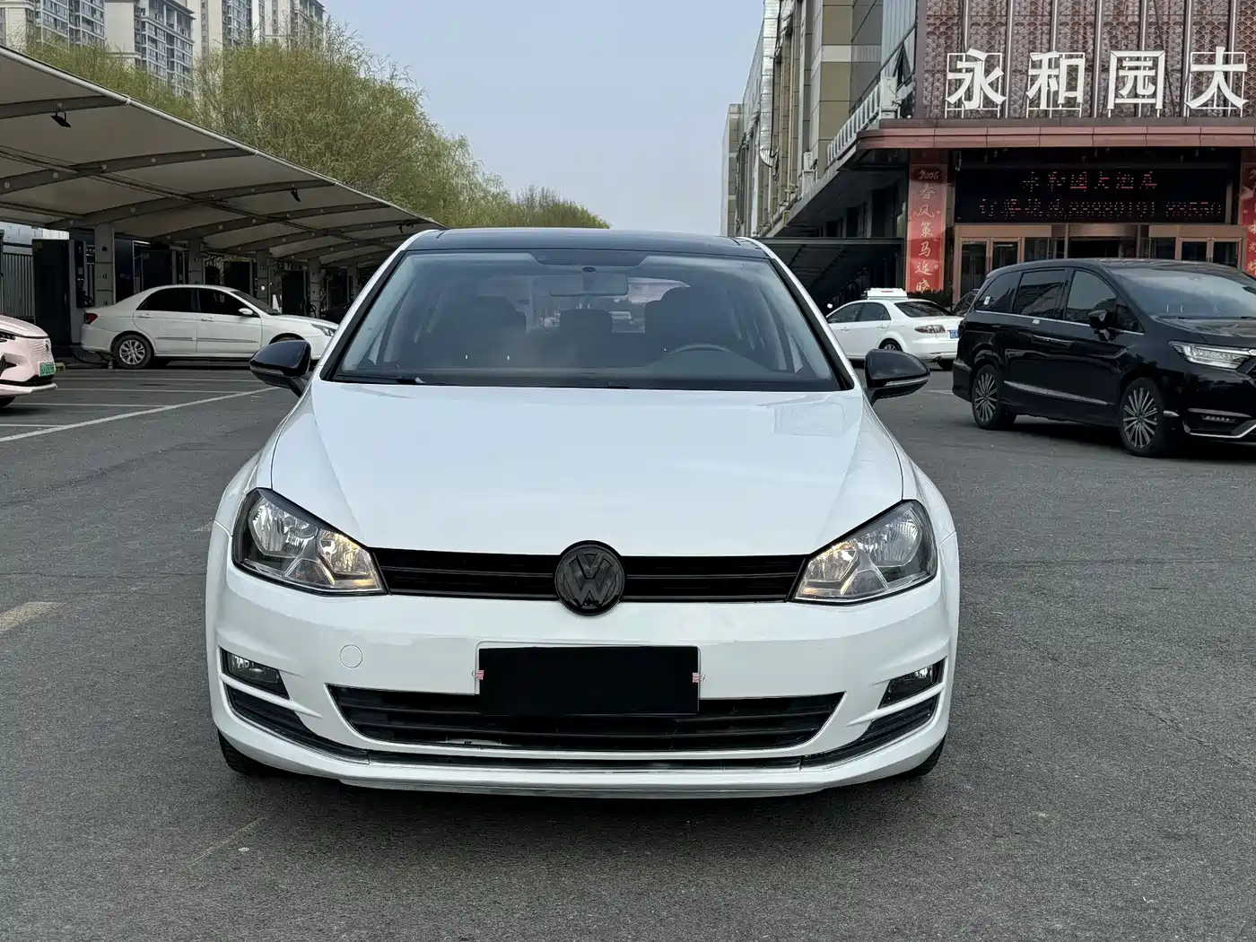 Volkswagen Golf 2016 1.6L Automatic Comfort фото 2