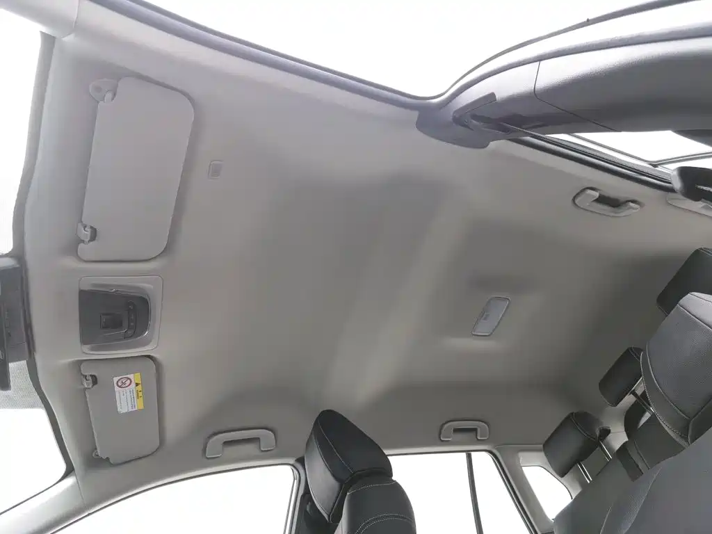Toyota Corolla Cross 2025 2024 Model 2.0L Pioneer Edition