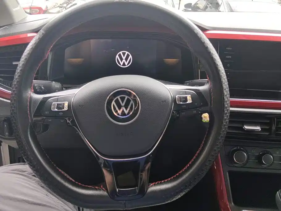 Фото 15 - Volkswagen Polo