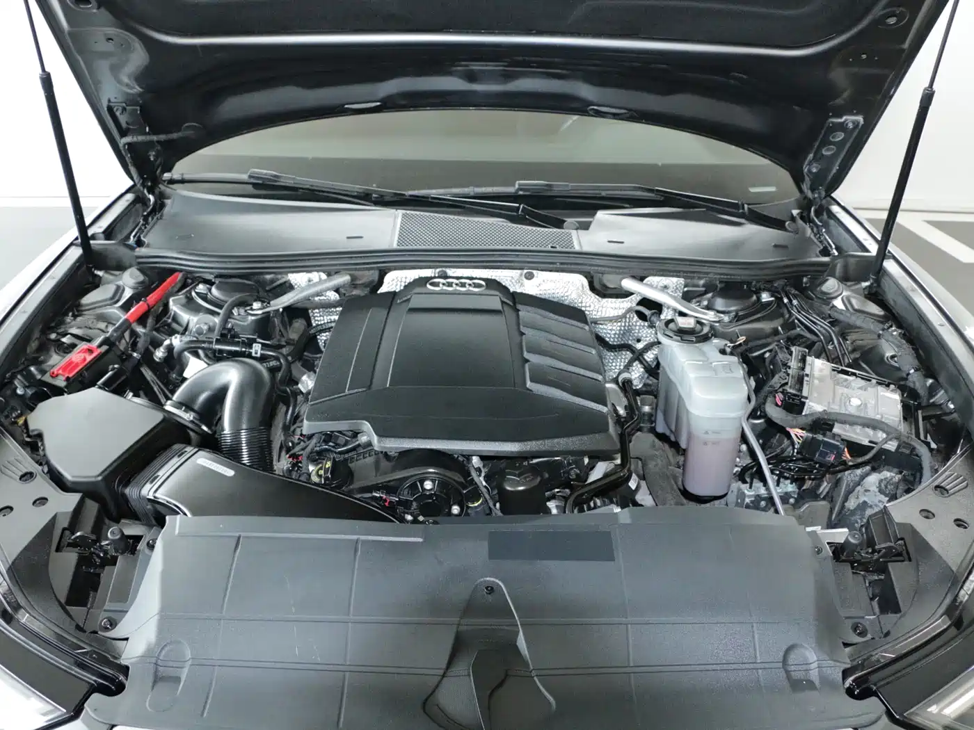 Audi A6L 2021 45 TFSI quattro Exclusive Sport фото 9