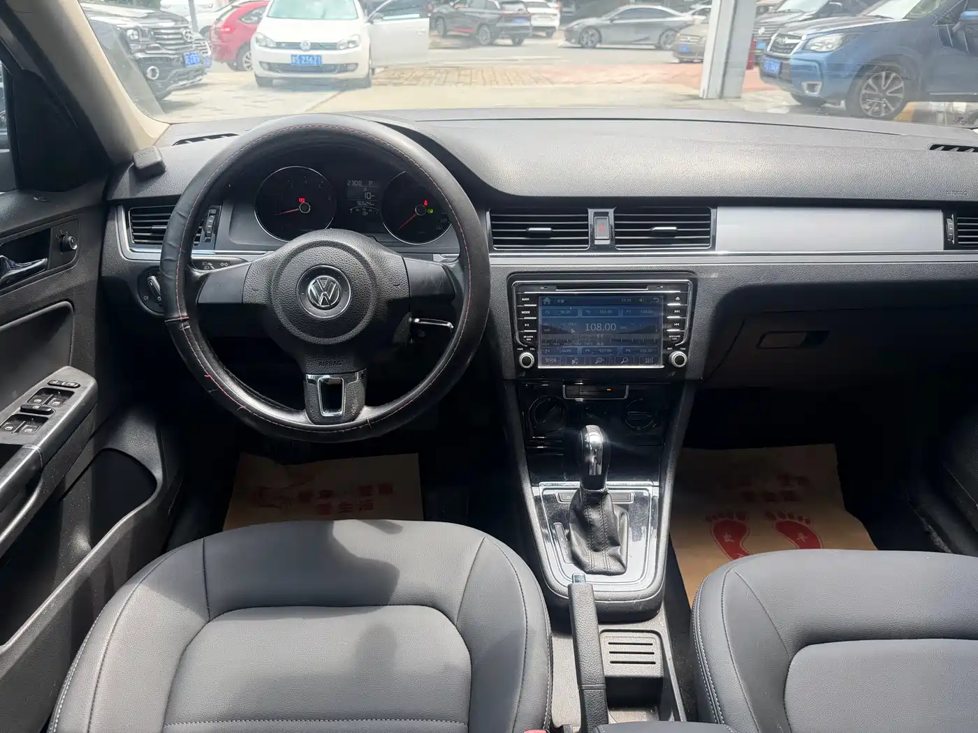 Volkswagen Bora 2015 Quality Edition 1.6L Automatic Fashion фото 8