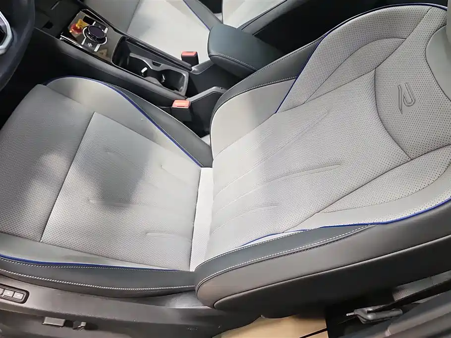 Volkswagen Tayron 2025 Model Tayron L 380TSI 4WD Luxury Easy Package фото 9