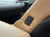Фото 29 - Lexus ES