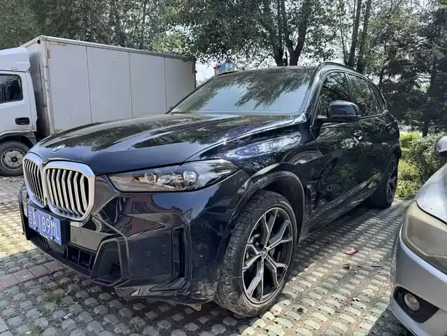 BMW X5 2024