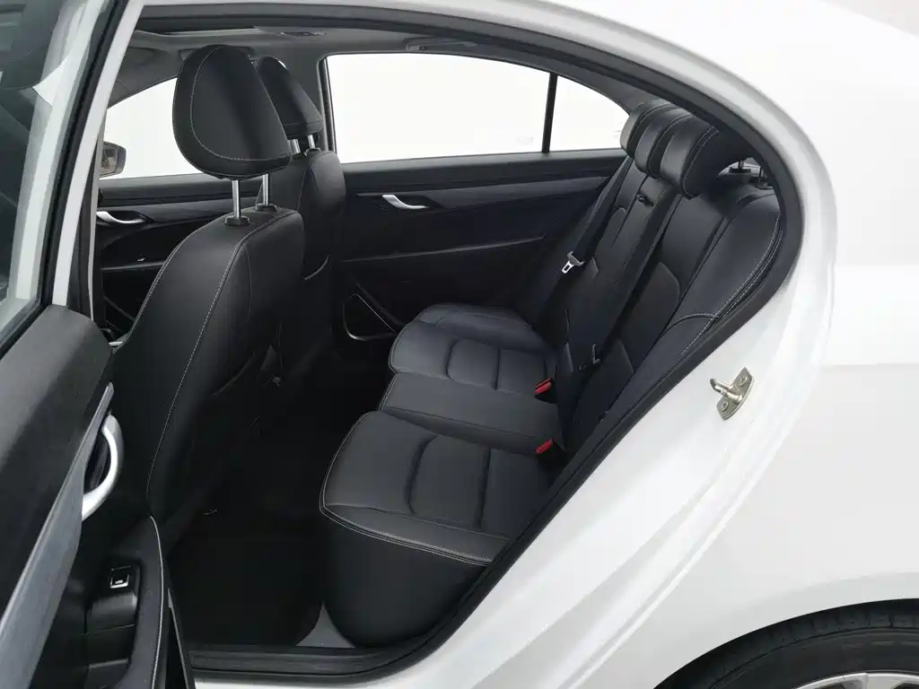 Geely Emgrand, миниатюра 15