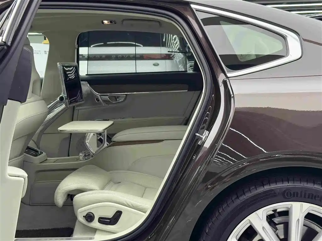 Volvo S90 Plug-in Hybrid 2018 2019 T8 E-Drive Hybrid Honor Edition 3-Seater China V