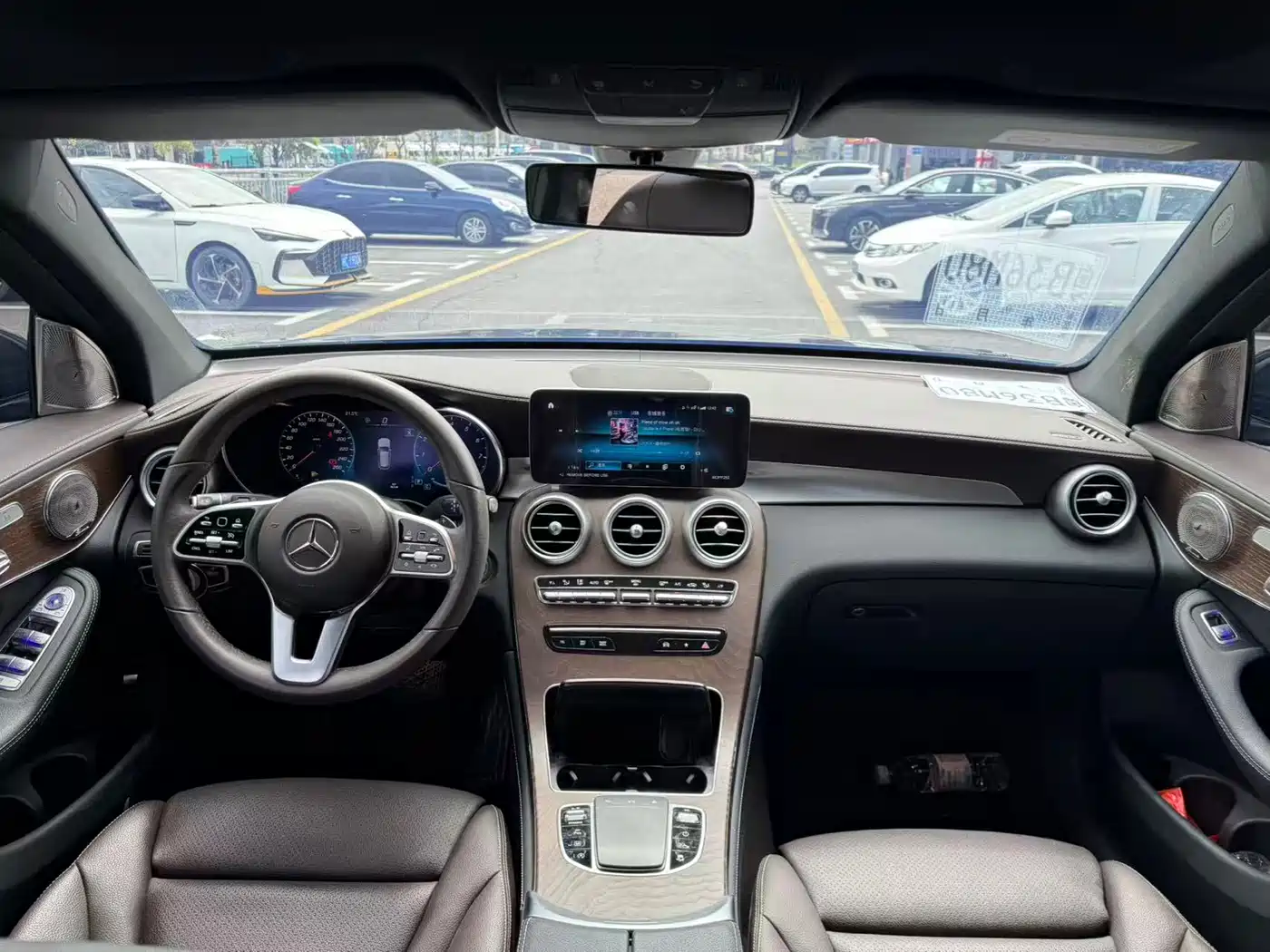 Mercedes-Benz GLC 2022 Facelift GLC 260 L 4MATIC Dynamic фото 4