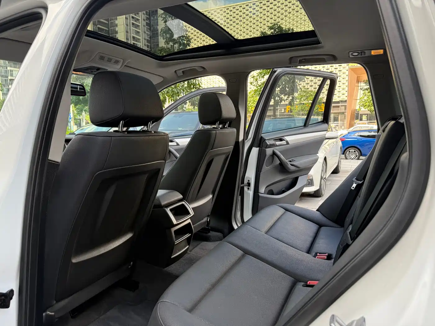 BMW X3 (Import) 2017 2016 sDrive20i