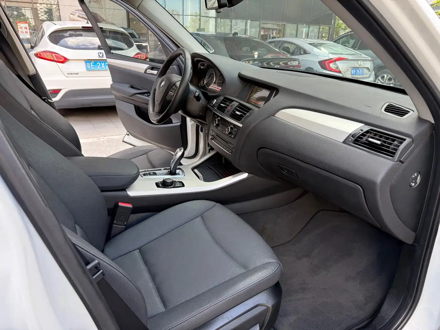 BMW X3 (Import) 2017 2016 sDrive20i