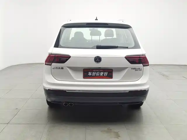 Volkswagen Tiguan L 2018 Facelift 330TSI Automatic 2WD Luxury Edition — фото 4
