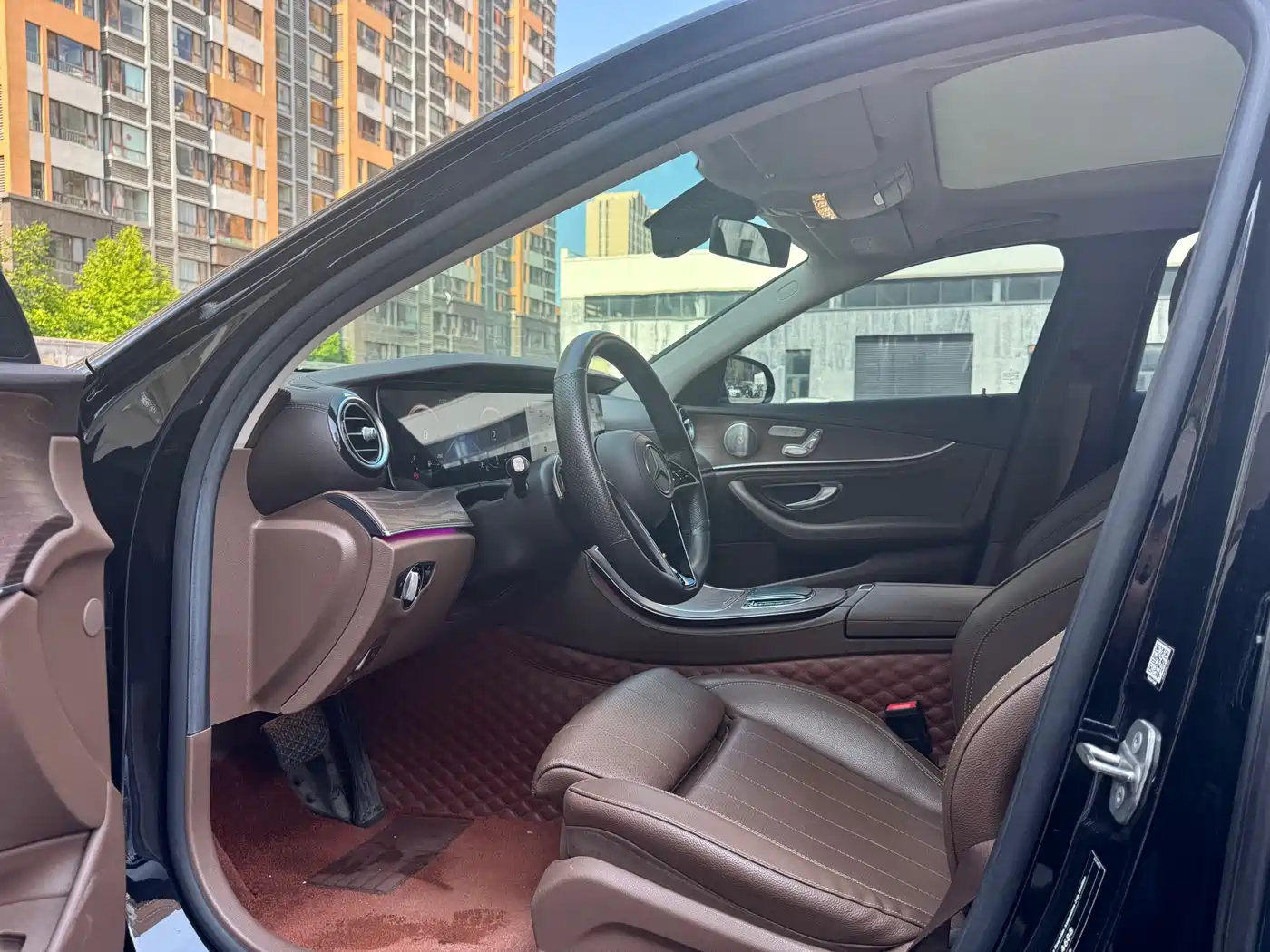 Mercedes-Benz E-Class 2022 Second Facelift E 300 L Luxury фото 4