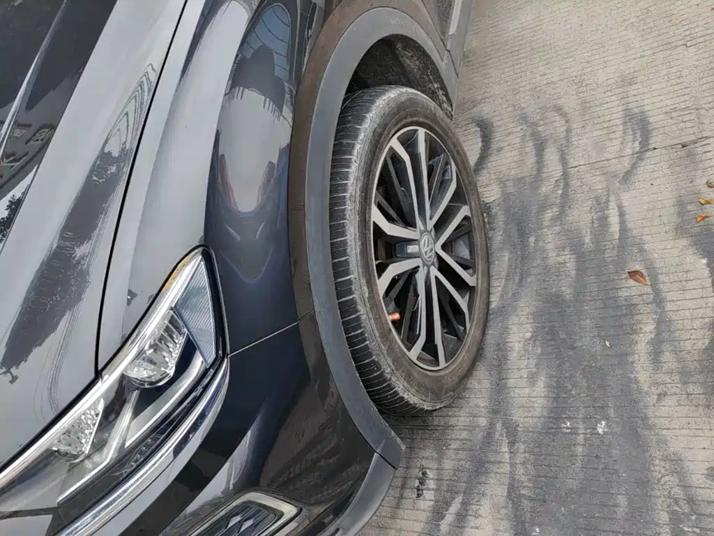 Photo 23 - Volkswagen T-ROC