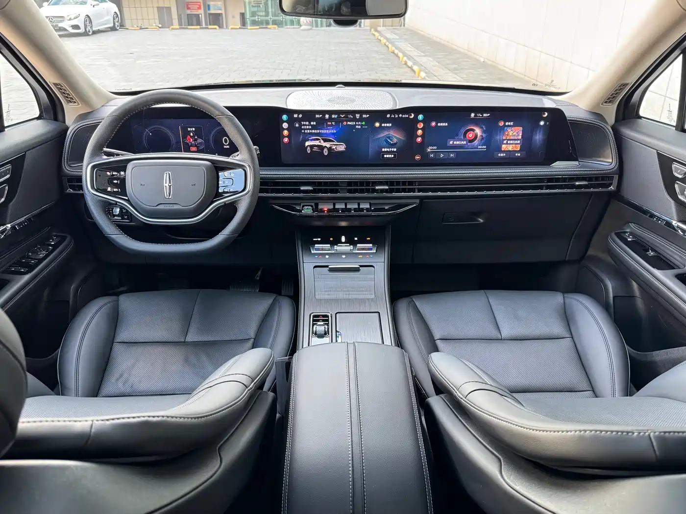 Lincoln Adventurer 2025 2024 1.5T FWD Elegance Hybrid
