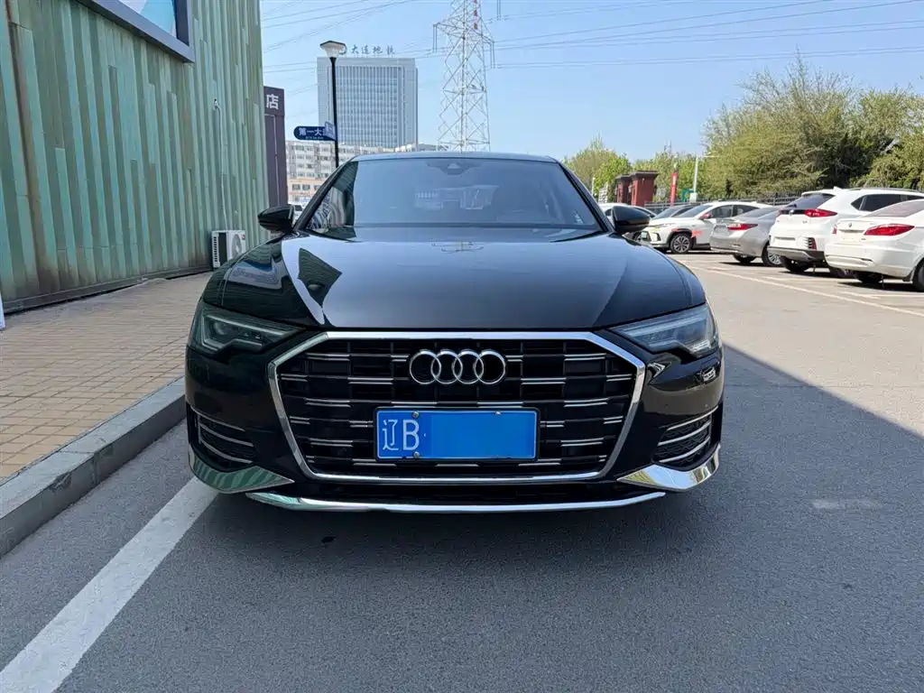 Audi A6L 2019 40 TFSI Luxury Elegance фото 2