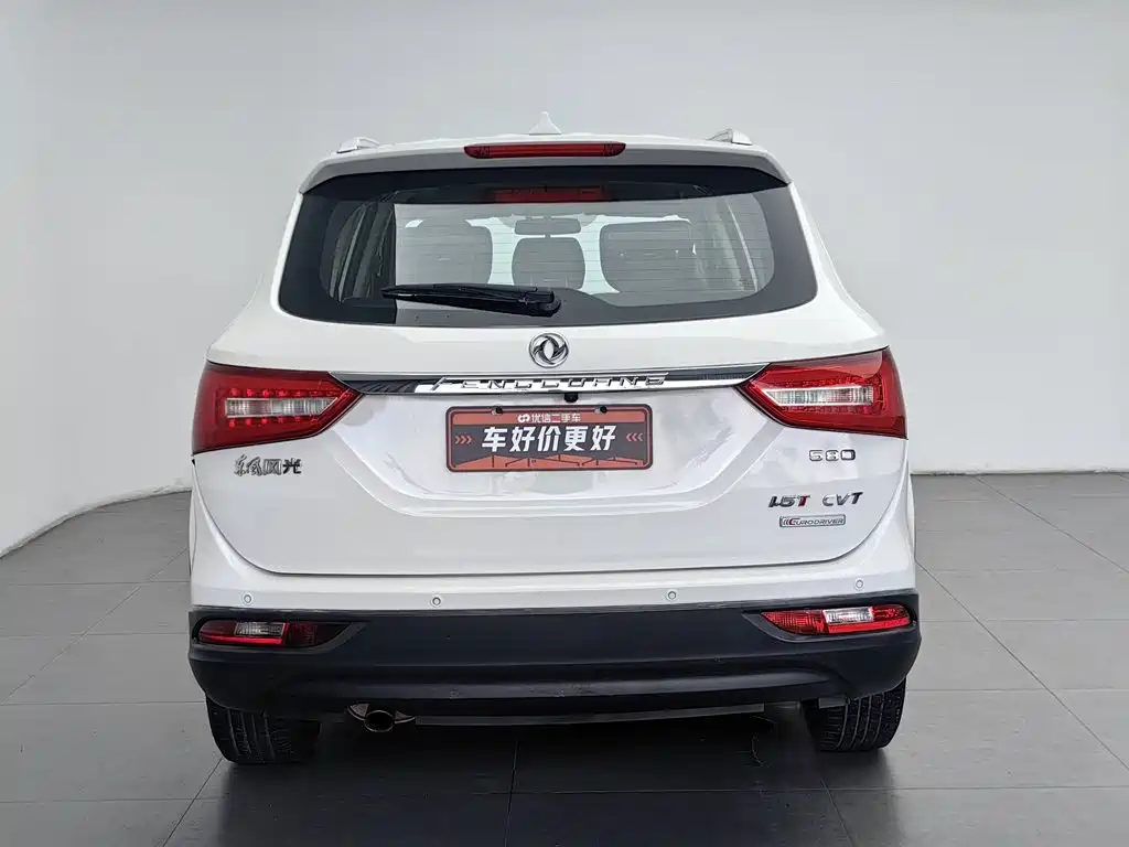 Dongfeng Fengguang Fengguang 580 2016 2016 Facelift 1.5T CVT Comfort
