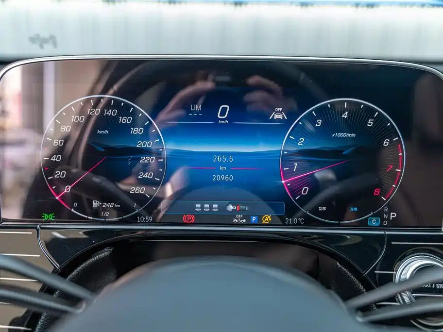 Mercedes-Benz E-Class 2024 Model E 260 L Sport фото 22