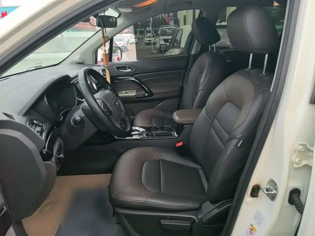 GAC Trumpchi Trumpchi GS4 2017 235T Automatic 2WD Elite фото 15