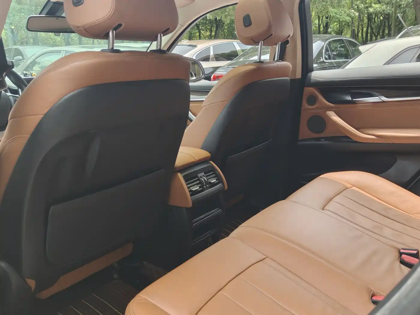 BMW X6 2015 xDrive35i Leading Type фото 3