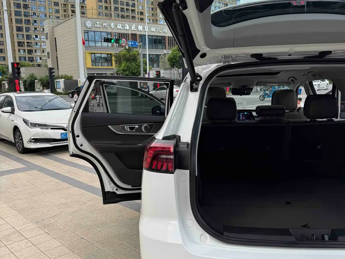 Photo 27 - Chery Tiggo 8 PRO