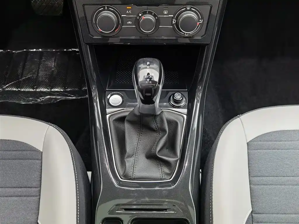 Volkswagen Tharu 2026 New Sharp 300TSI Aspiration Edition фото 13