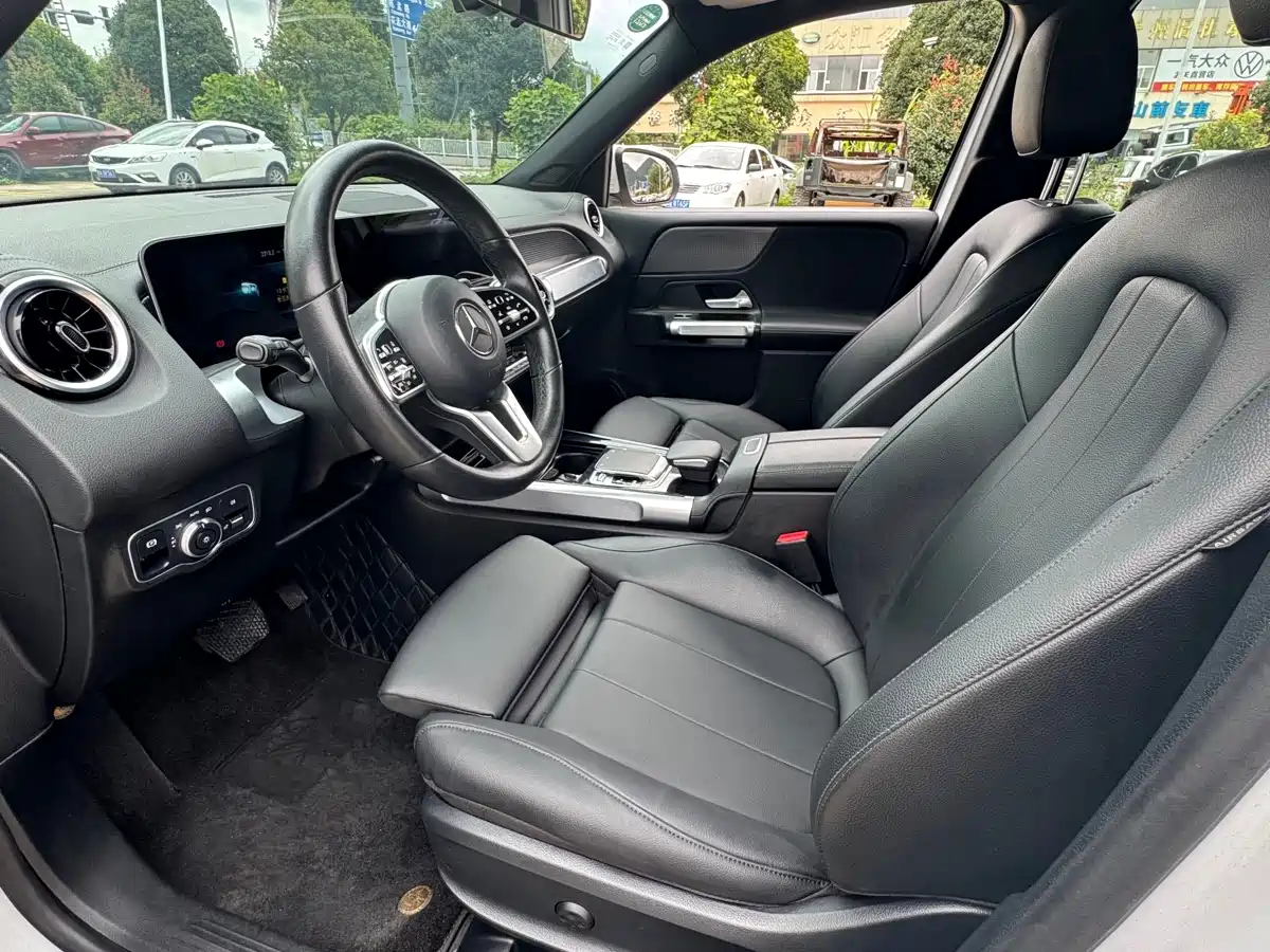 Mercedes-Benz GLB 2020 GLB 200 Dynamic фото 4