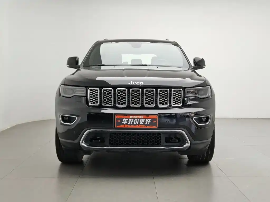 Фото 3 - Jeep Grand Cherokee (Import)