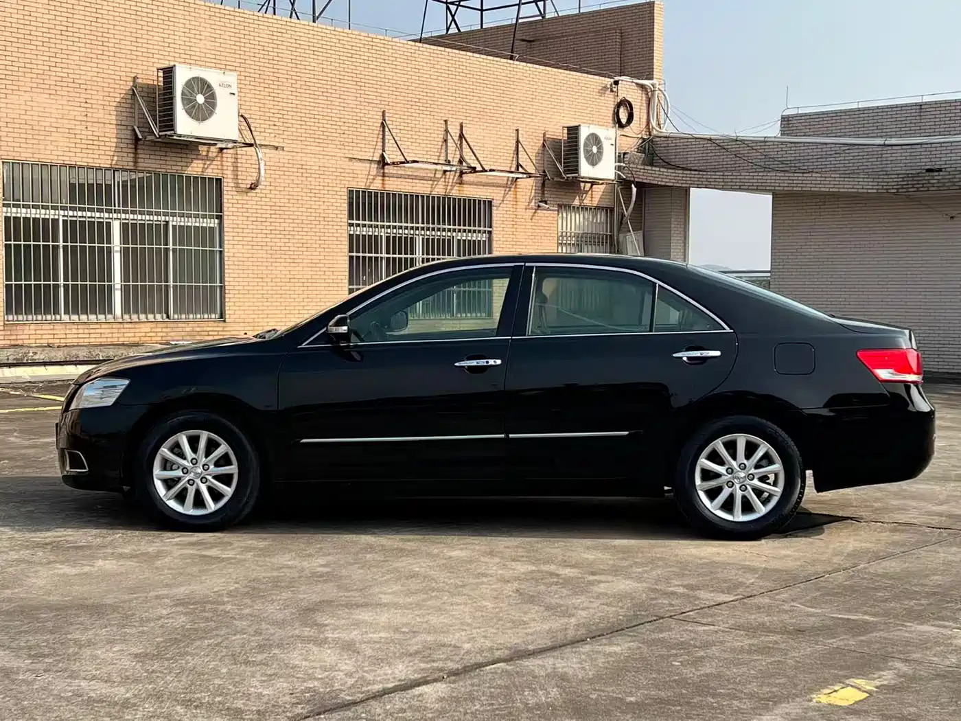 Toyota Camry 2010 200G Classic Edition фото 8